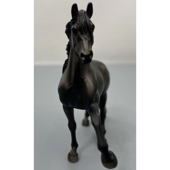 Breyer Stablemates TSC Mystery Horse Surprise Series 5 Rare 2023 Chase Black - Picture 3 of 8